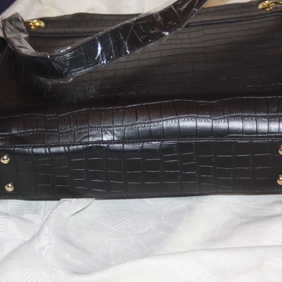 BRAND NEW with TAGS RETAILS FOR $128 London Fog Brielle Purse Handbag - Picture 6 of 6